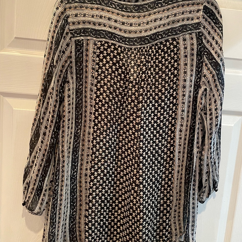Lucky brand, blouse size medium - Picture 4 of 4